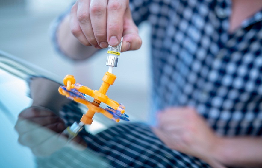 How to Fix a Windshield Crack at Home Using DIY Kits